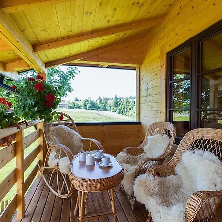 Baranówka - Z Widokiem Na Giewont, W Paśmie Gubałówki By Shortstaypoland *